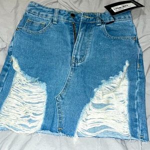Cute mini jean skirt